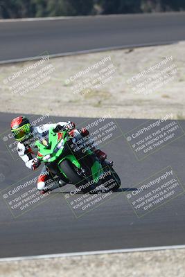 media/Sep-20-2025-TrackDaz (Sat) [[27f0cde673]]/B Group/1020am (Turn 3)/